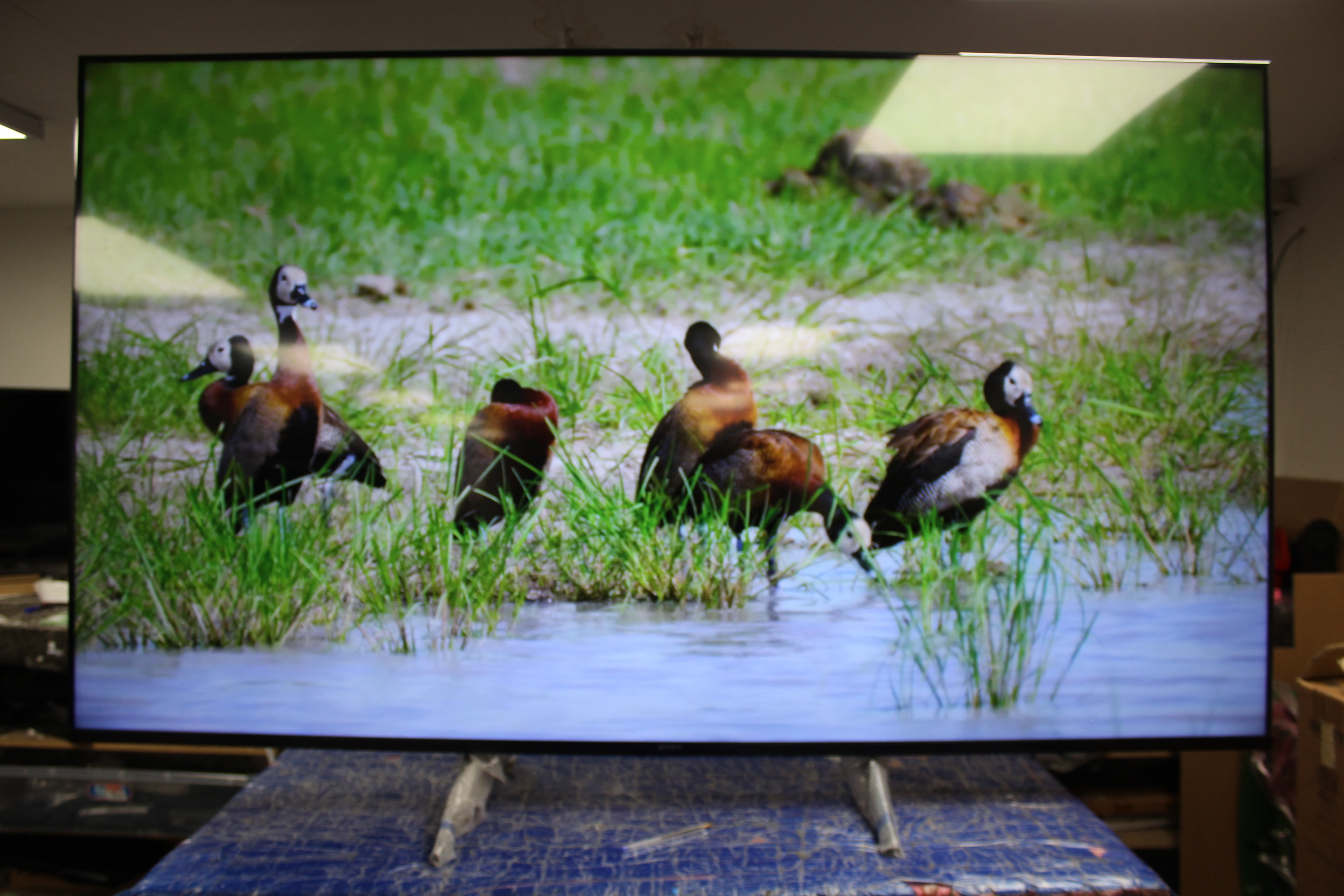 75" Sony Bravia KD75X85JU 4K HDR LED Google TV